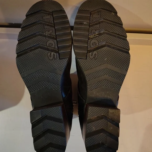 Sorel NL3709-010 Cate Black Leather Buckle Zip Boot US Size 8 - Picture 6 of 10